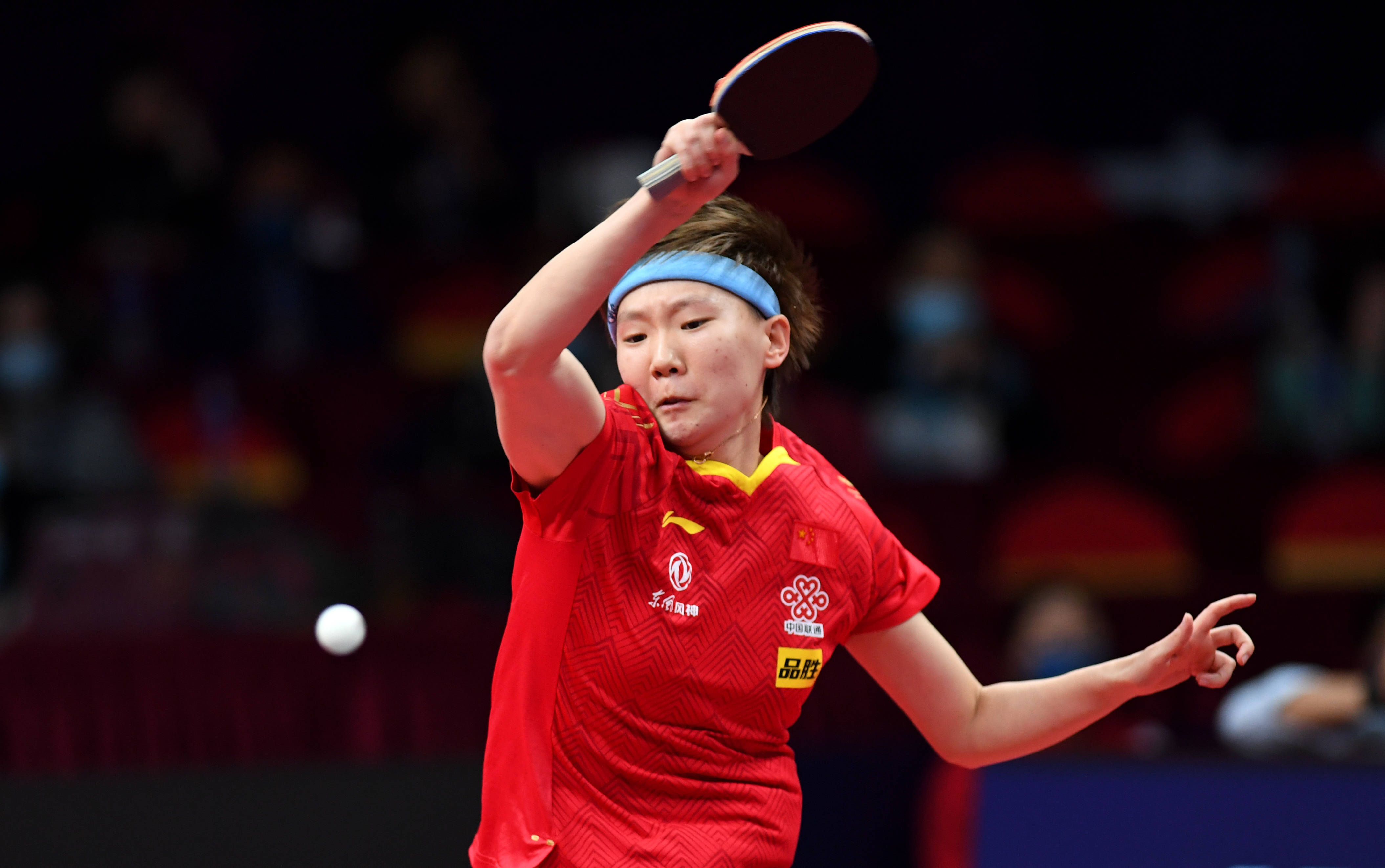 部会议上掷 部会议上掷