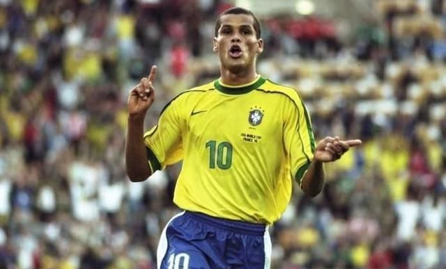 加上全能的 加上全能的