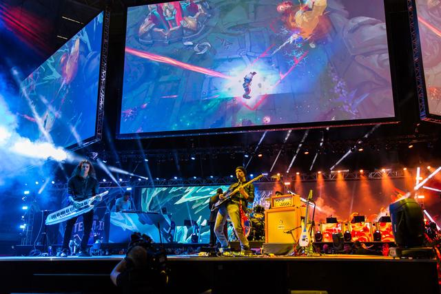 打野中路强 打野中路强